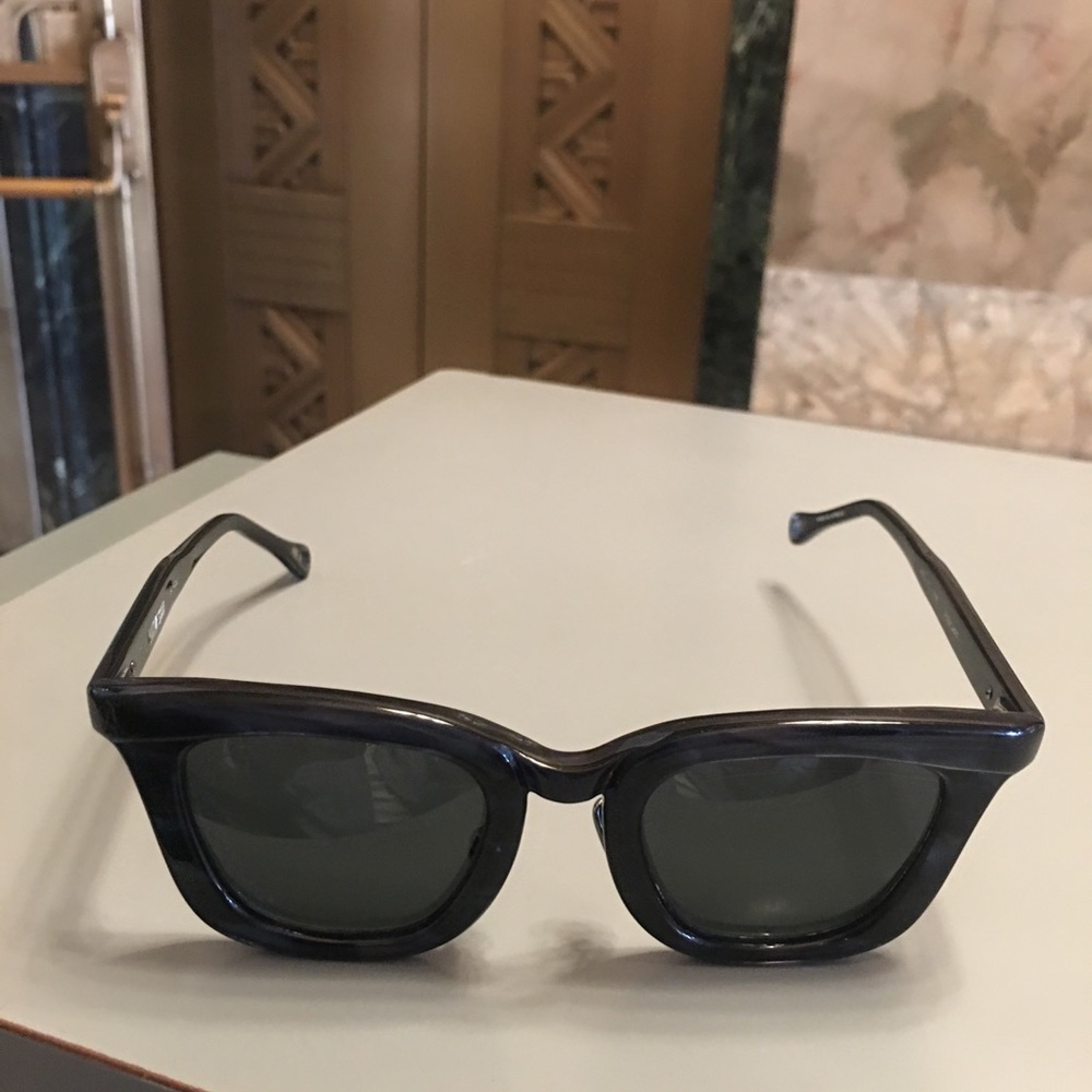 Authentic Native Sons Rickenbacker Sunglasses - image 4